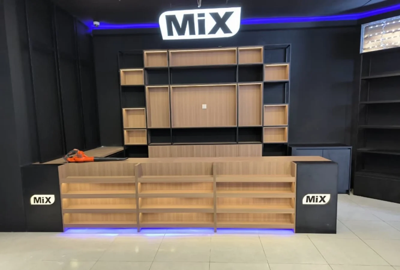 Mix store cashier counter